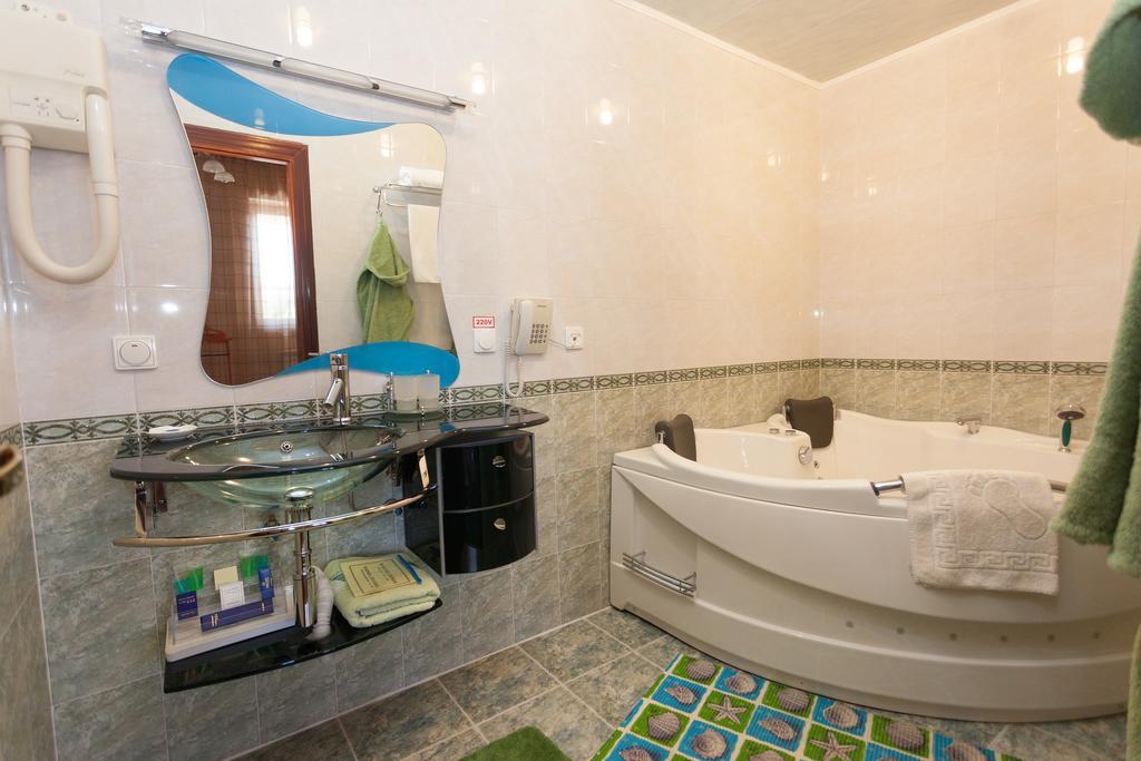 Rahat Hotel Aktau  Eksteriør billede