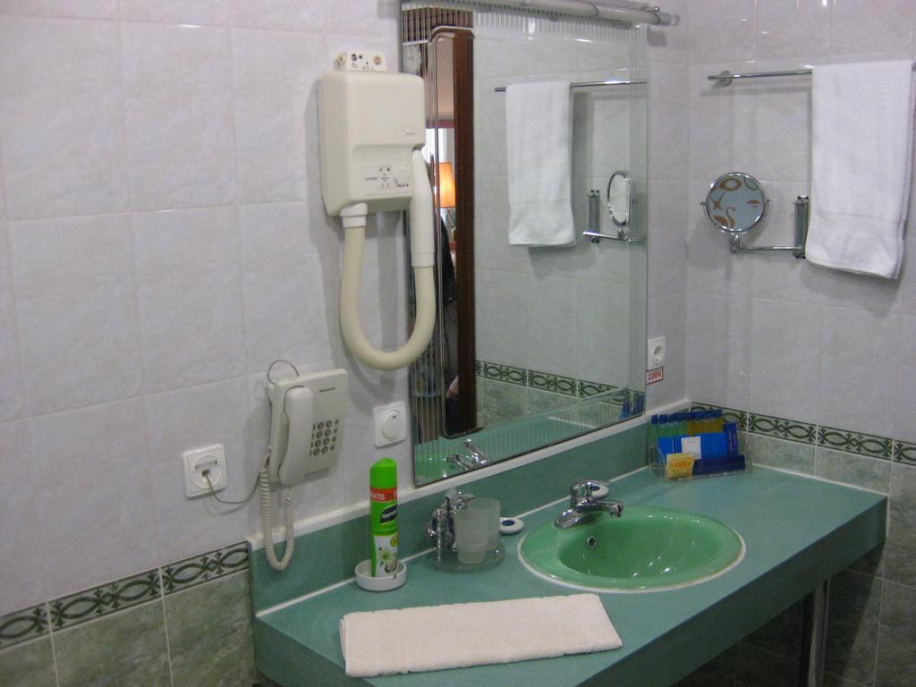 Rahat Hotel Aktau  Eksteriør billede